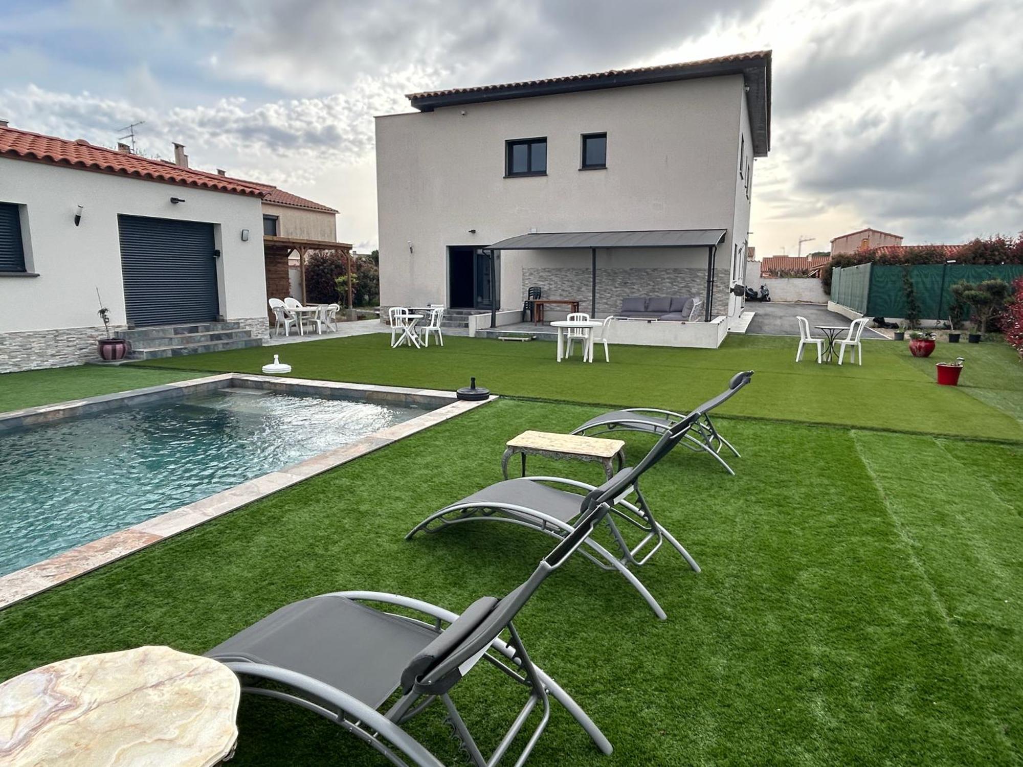 Grande Villa Avec Piscine Bompas  Exterior foto